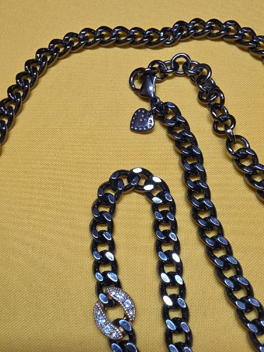 Chunky Black Curb Chain Necklace Gold Crystal Accents 33” Vintage Boutique Heavy